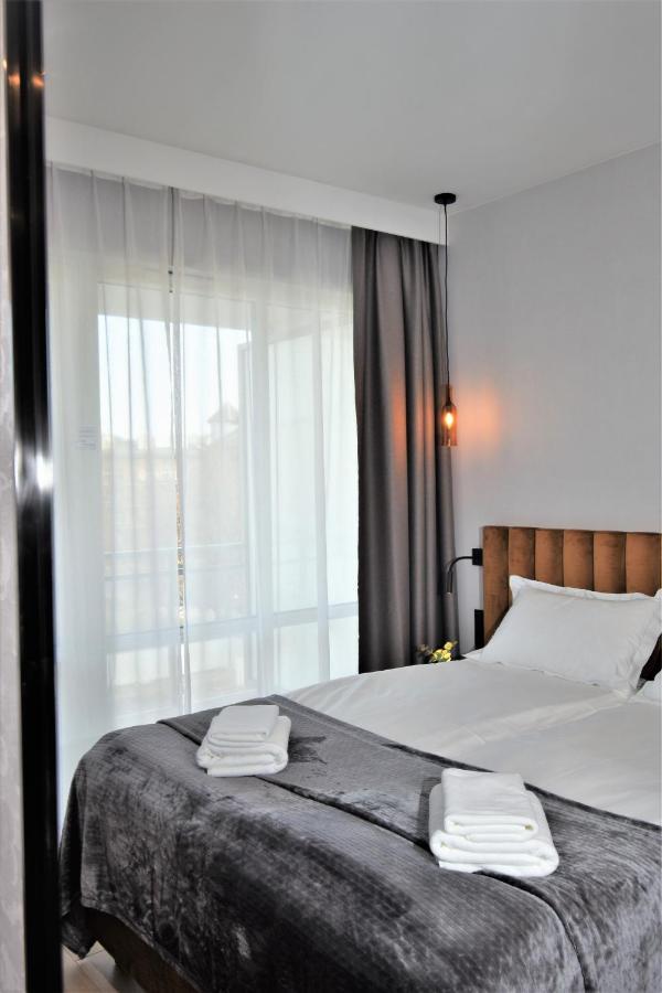 Patio Riverfront Aparthotel Gdansk Exterior photo